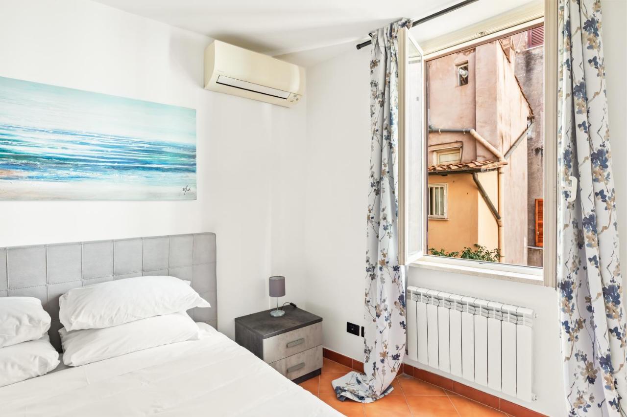 Апартаменти R.C. Cappellari Loft Campo De' Fiori Рим Екстер'єр фото