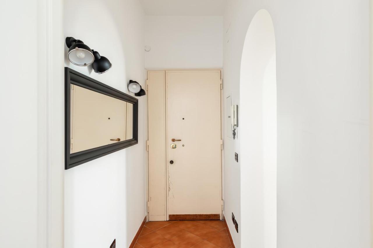 Апартаменти R.C. Cappellari Loft Campo De' Fiori Рим Екстер'єр фото