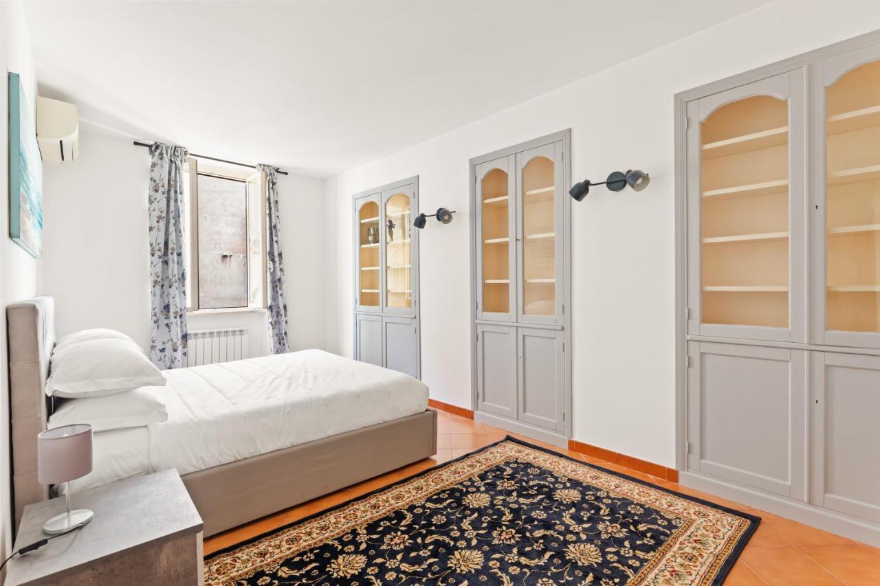 Апартаменти R.C. Cappellari Loft Campo De' Fiori Рим Екстер'єр фото